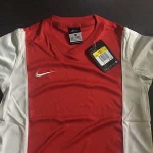 NWT Nike Dri-Fit Boys Small Red & White shirt